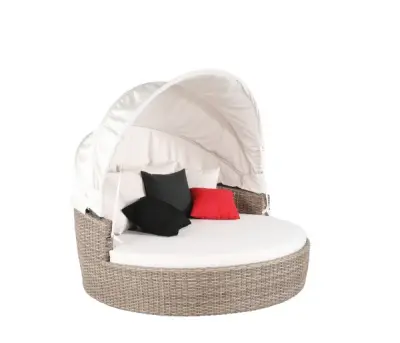 Deluxe Outdoor Daybed