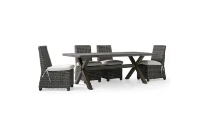 Avallon Dining Group
